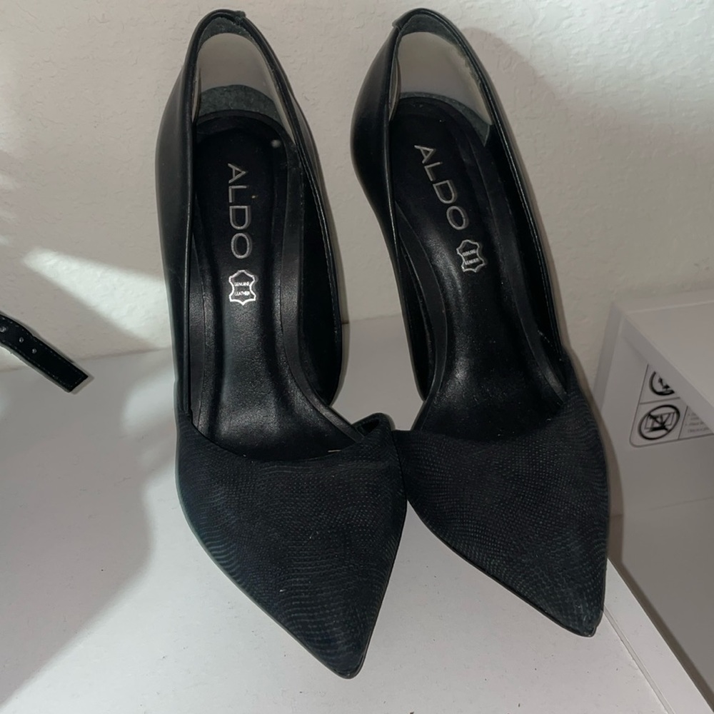 COPY - Black Aldo heels